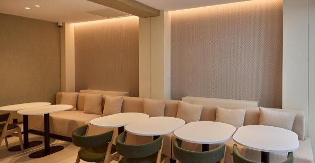 Hotel Omid Saldanha
