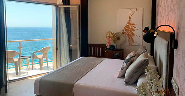 Hotel On Aleta Room