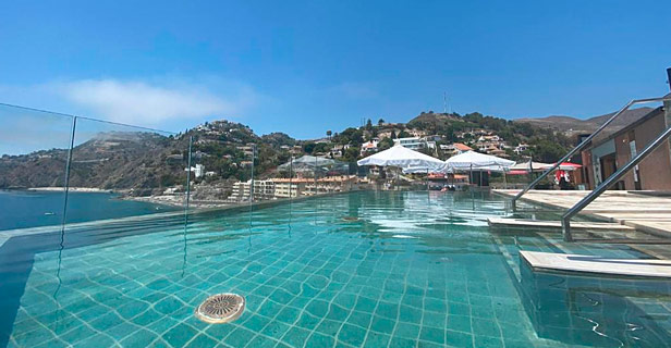 Hotel On Aleta Room