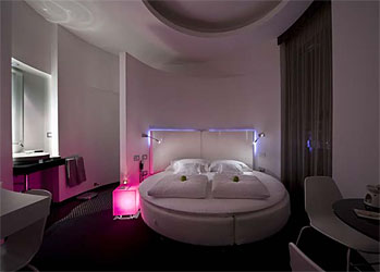 Hotel One
