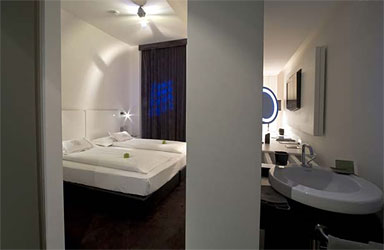 Hotel One