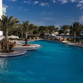 Hotel One Bal Harbour Resort And Spa