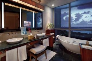 Hotel One Bal Harbour Resort And Spa