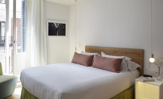 Hotel One Shot 23
