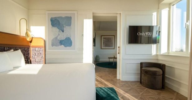Hotel Only You Valencia