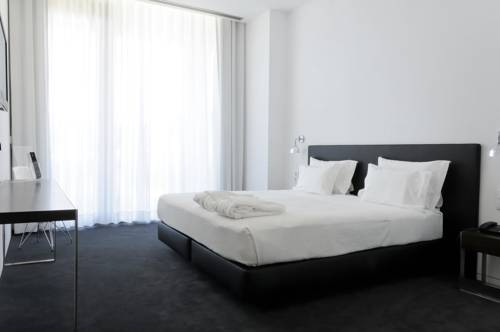 Hotel Open Village Sports & Spa Club