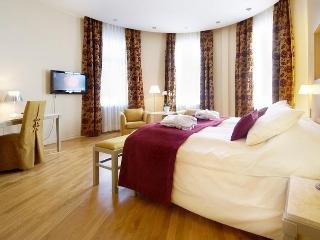 Hotel Opera Riga