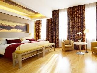 Hotel Opera Riga