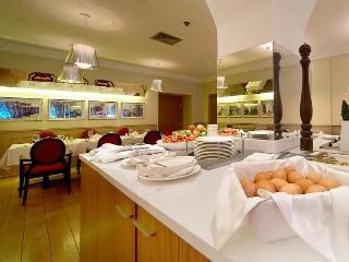 Hotel Opera Riga