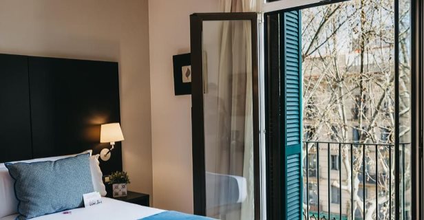 Hotel Oriente Atiram