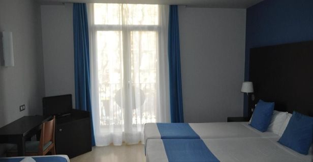 Hotel Oriente Atiram