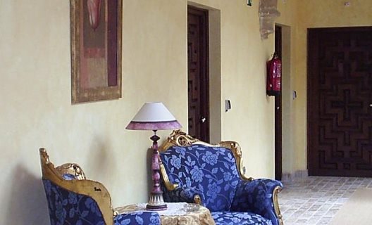 Hotel Palacio De Los Salcedo