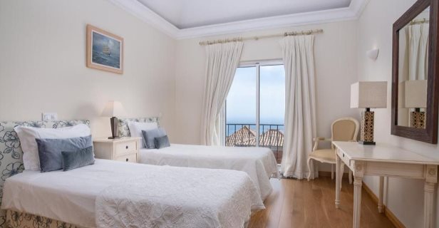 Hotel Palheiro Village