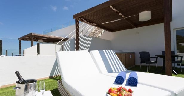 Hotel Palladium Cala Llonga Adults Only