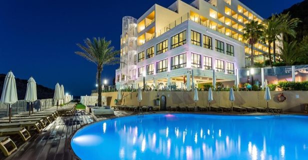 Hotel Palladium Cala Llonga Adults Only