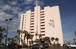 Hotel Palm Plaza Oceanfront Resort
