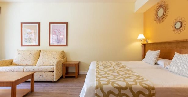 Hotel Palmira Paradise Suites