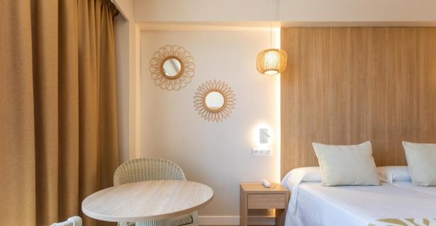 Hotel Palmira Paradise Suites