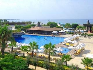 Hotel Paloma Beach Resort