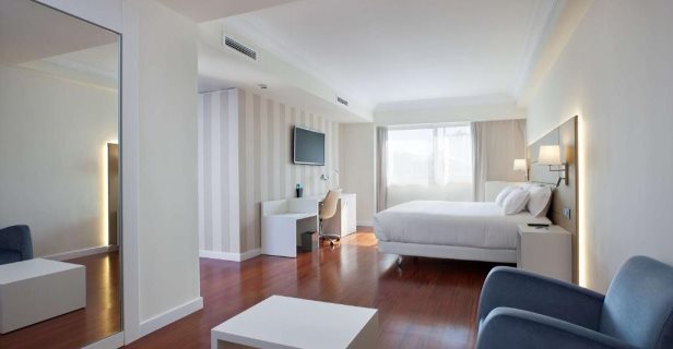 Hotel Pamplona Nh Iruña Park