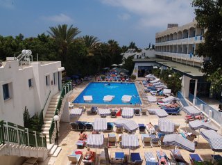 Hotel Paphiessa
