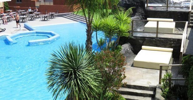 Hotel Papi Blau
