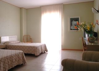 Hotel Paradise Beach