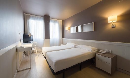 Hotel Paral-lel