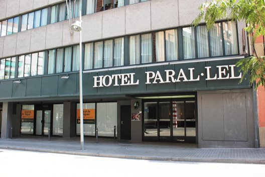 Hotel Parallel