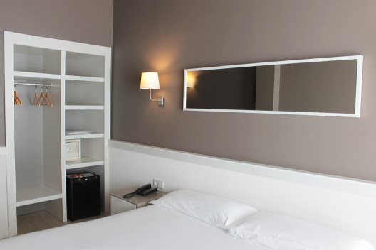 Hotel Parallel