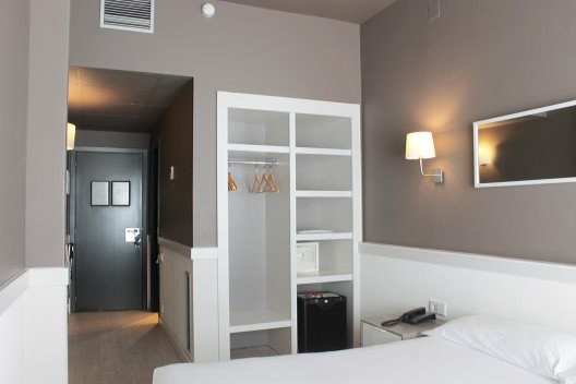 Hotel Parallel
