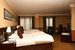 Hotel Paramount