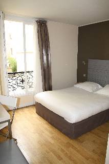 Hotel Paris Legendre