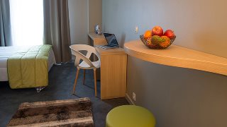 Hotel Park And Suites Elegance Le Bourget