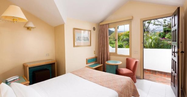 Hotel Parque San Antonio