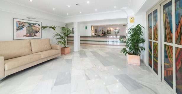 Hotel Pato Rojo