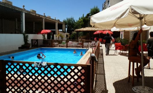 Hotel Peña De Los Halcones