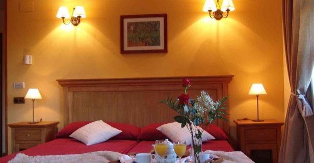Hotel Peña Montañesa