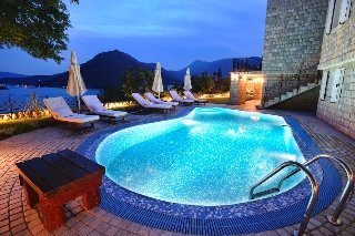 Hotel Perastra