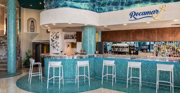 Hotel Perla Marina
