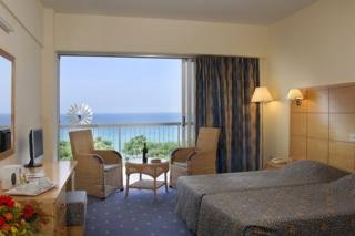 Hotel Pernera Beach
