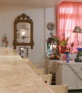 Hotel Petassos Town