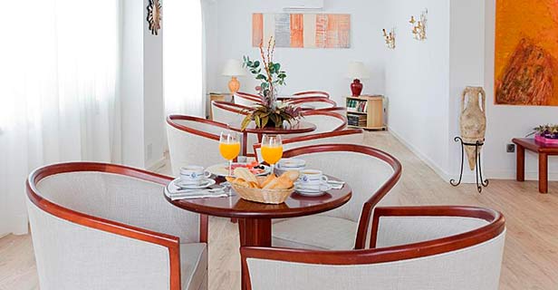 Hotel Petit Garden By Flacalco