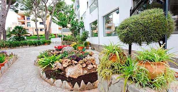 Hotel Petit Garden By Flacalco