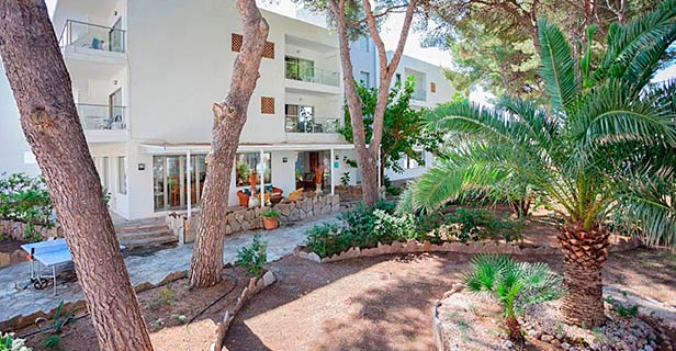 Hotel Petit Garden By Flacalco