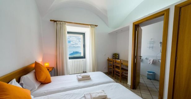 Hotel Petit Hostatgeria Sant Salvador