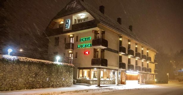 Hotel Petit Lacreu
