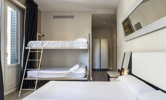 Hotel Petit Palace Italia Gran Via