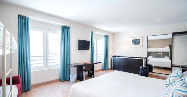 Hotel Petit Palace Plaza De La Reina