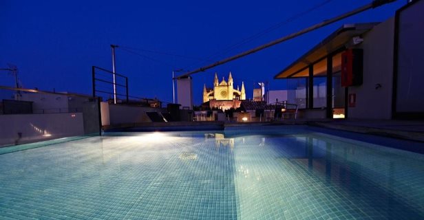 Hotel Petit Palace Tres